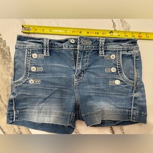 Miss me button Jean shorts